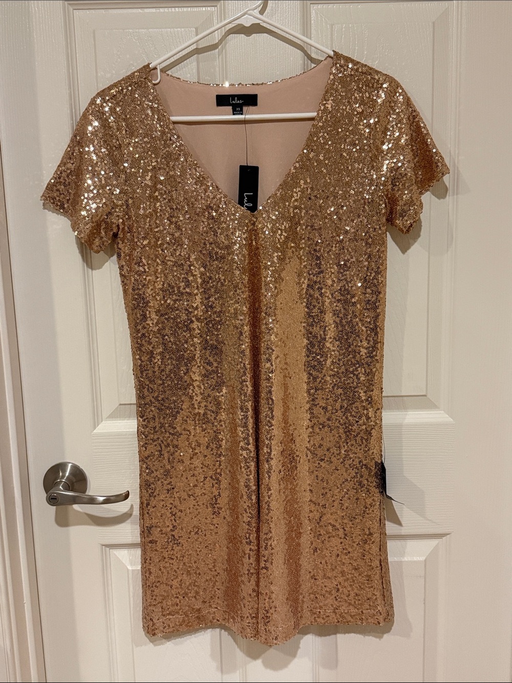 Lulu's Gold Sequin V-Neck Short Sleeve Dress